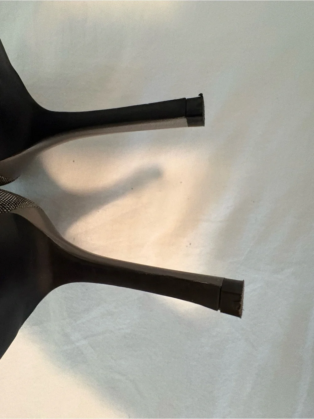 Guess Pointed Toe Glitter Pumps in Metallic Gold and Charcoal with Leopard Spots